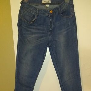 Butt Shaping Low Rise Skinny